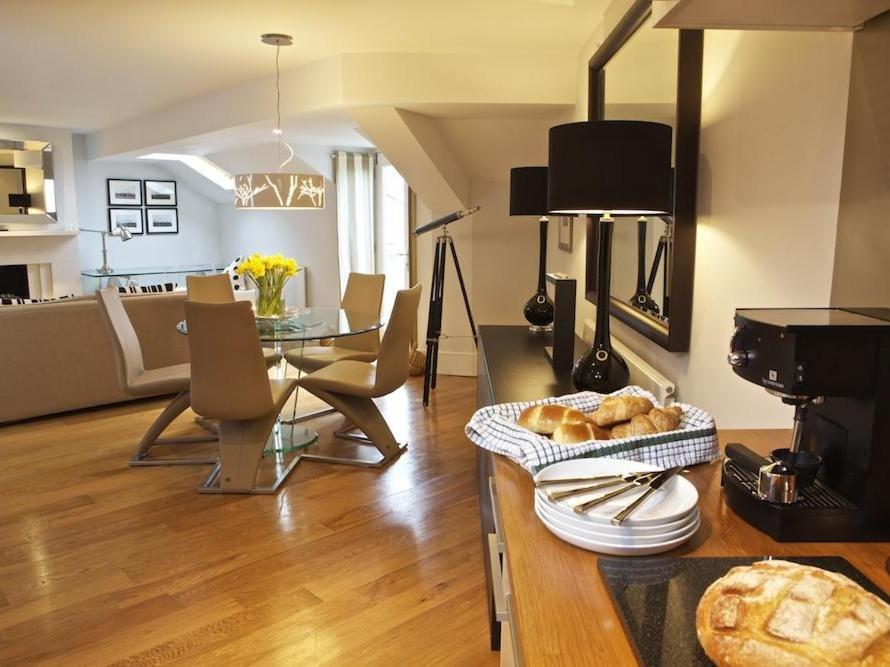 Diddly Squat, 43 Dart Marina Apartment Дартмут Екстериор снимка